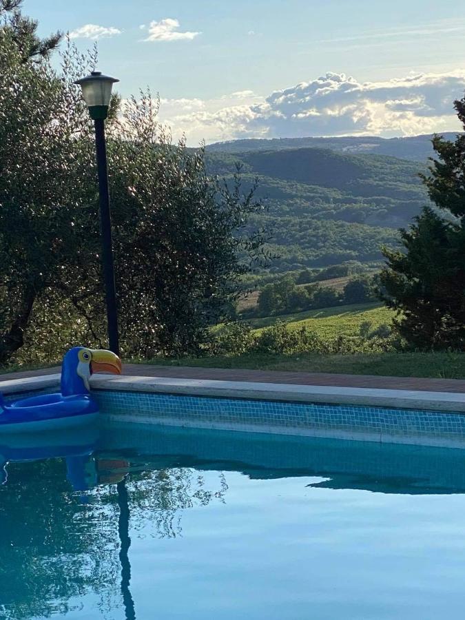Gorgeous 2-Storey Villa With A Large Private Pool Todi Eksteriør bilde
